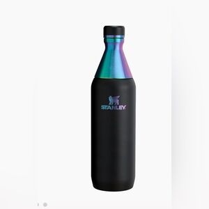 Stanley 20oz Black Chroma Slim Bottle